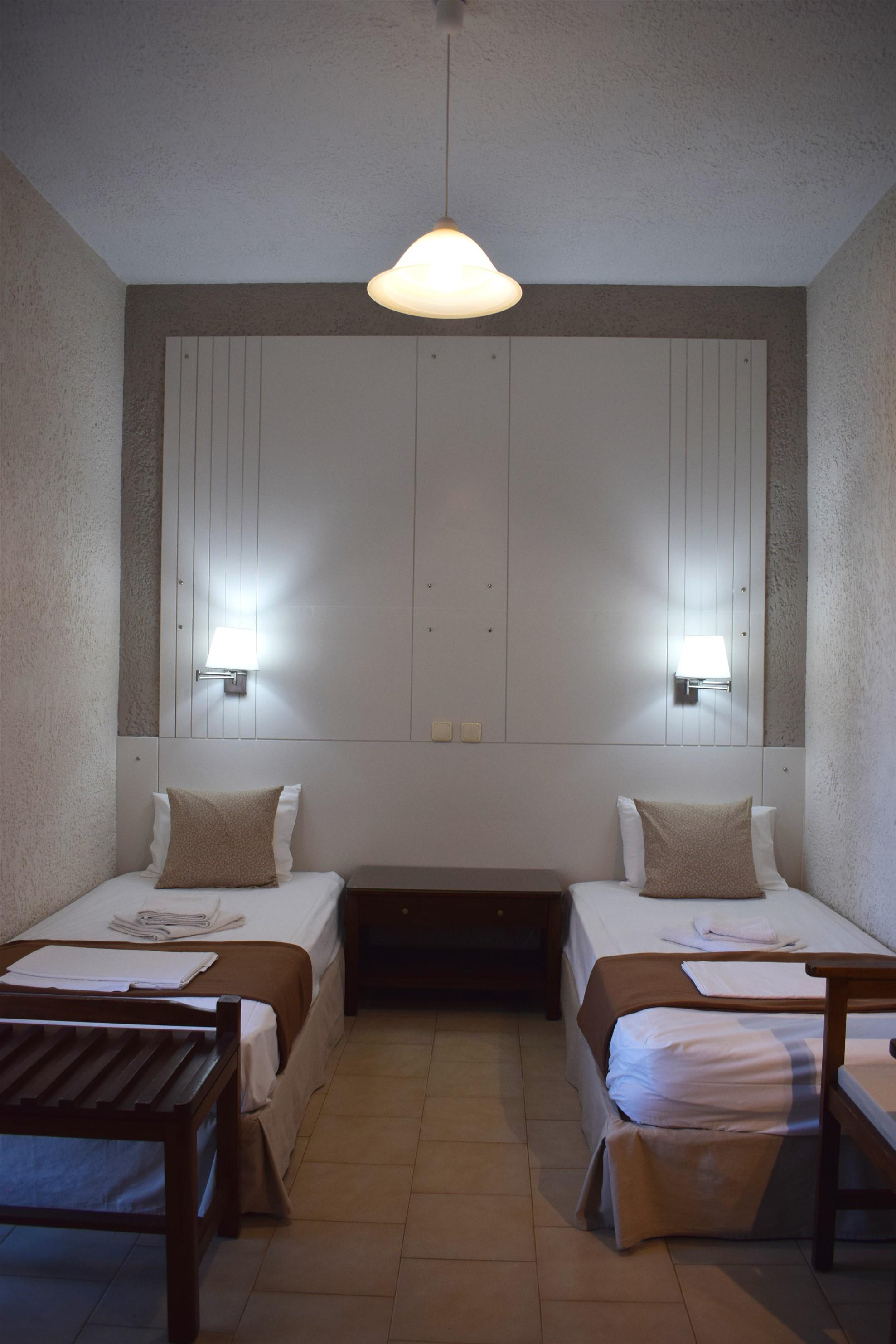 Altis Hotel Малиа Экстерьер фото