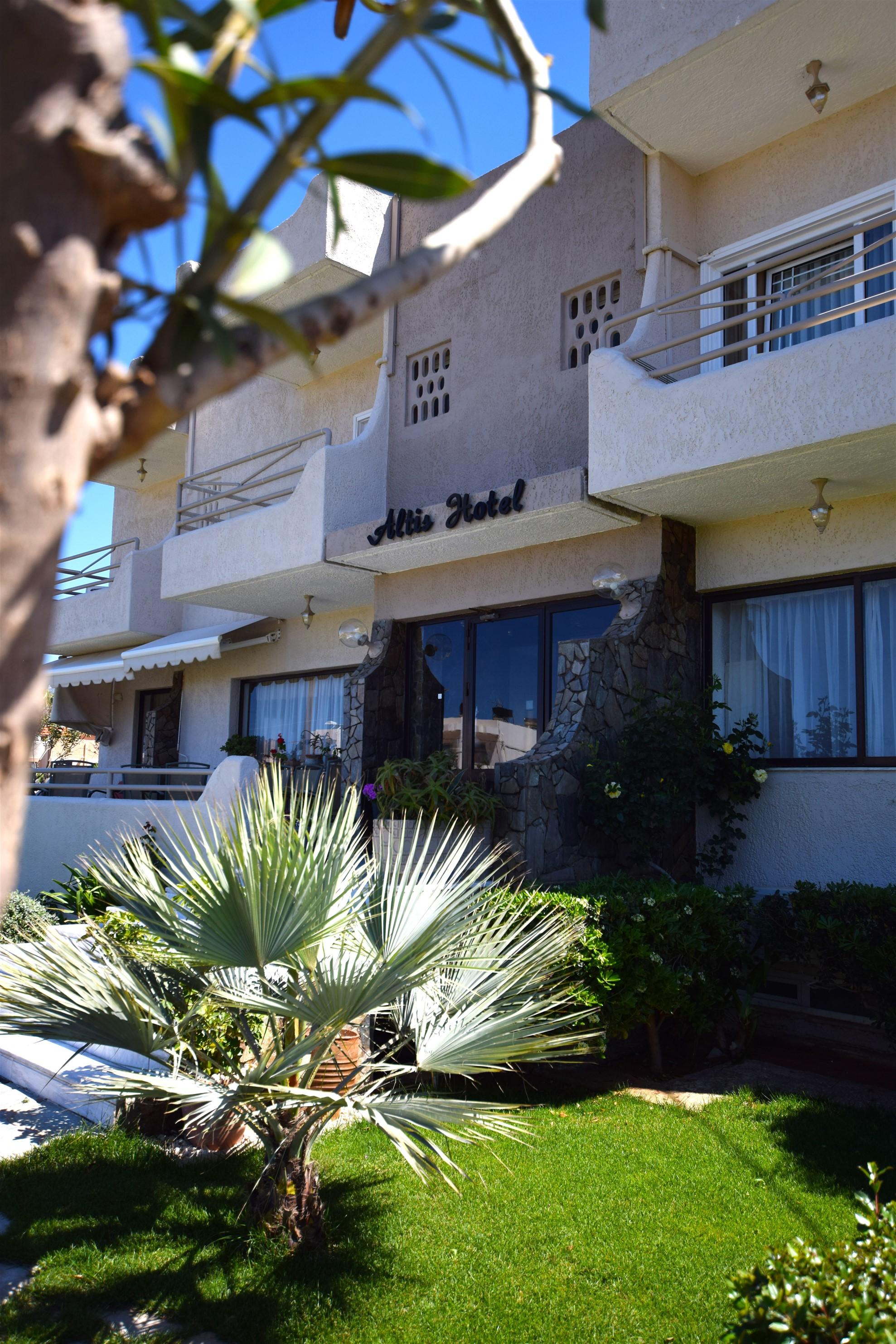 Altis Hotel Малиа Экстерьер фото