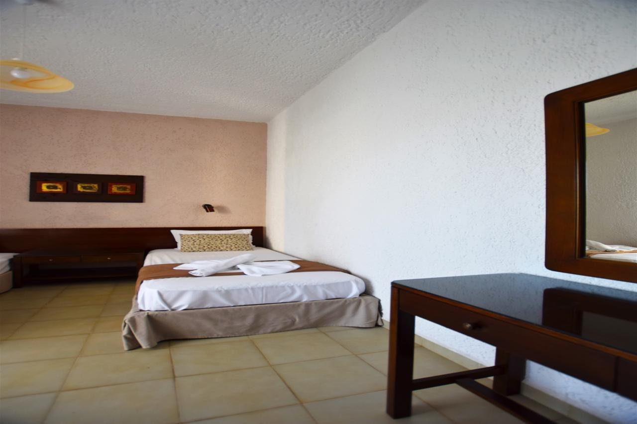 Altis Hotel Малиа Экстерьер фото